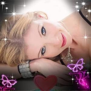 Meet your Posher, Lena